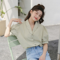 2022夏装新款设计感花瓣翻领复古泡泡短袖宽松衬衫上衣