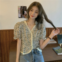 法式复古碎花泡泡袖上衣女木耳边V领气质短袖衬衫