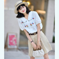 2022夏季新款复古刺绣小花重工衬衫上衣女