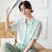 印花休闲宽松上衣2022夏季时尚清爽绿竖条纹单排扣衬衫女
