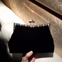 新款手拿包丝绒斜跨包女时尚名媛气质百搭镶钻小包礼服结婚宴会包 黑色