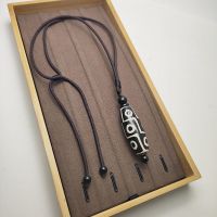 西藏九眼天珠项链复古个性毛衣链辟邪配饰玛瑙文艺男女款挂件吊坠 黑白色简约(可伸缩款)