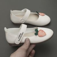 儿童鞋2021新款皮鞋韩式公主鞋学生女童软底舞蹈鞋草莓蝴蝶结潮鞋 白色212 55 脚宽脚肥建议拍大一码