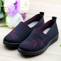 老北京布鞋女平底老人鞋中老年休闲鞋网面透气舒适防滑妈妈奶奶鞋 黑色 5811[单] 36