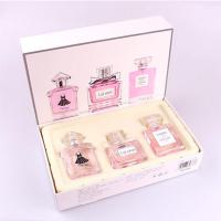 女神清新[礼盒套装]女士香水优雅持久淡香闺蜜节日生日礼物学生 [露兰姿清新礼盒]3只装