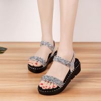 凉鞋女夏季新款2020韩版时尚亮片厚底松紧带露趾水钻甜美软妹学生 银色 35