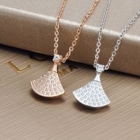 精工版不褪色宝格家扇形小裙子项链欧美镶钻女吊坠锁骨链天然贝壳 满钻款银色 普盒