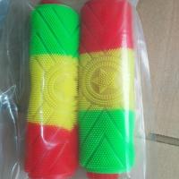 加厚摩托车把套电动车把手套防滑吸汗防冻橡胶套踏板车毛毛套改装 五星短毛加厚红绿黄