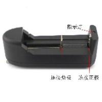 18650 16340充电器 18650锂电池充电器 3.7V单槽强光手电电池16340 14500通用座充