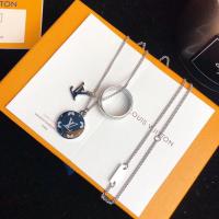 戒指项链 项链精致铭牌项链个性男女情侣款奢华大牌挂坠锁骨链韩版