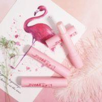 润唇膏保湿滋润补水女士唇膏无色淡化唇纹修护唇部护理男女通用 润唇膏保湿滋润补水女士唇膏无色淡化唇纹修护唇部护理男女通用