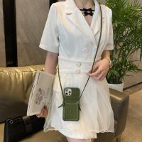 斜跨皮质[ 橄榄绿 ]LOEWE卡包 iPhone 13 Pro iPhone13斜挎P50m30/mate40苹果11