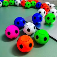 50mm足球指尖陀螺 5个 50mm足球指尖陀螺扭蛋机足球指尖陀螺玩具世界杯手指陀螺减压玩具