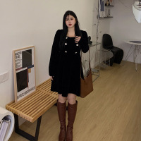 黑色 L[建议90-115斤] 胖mm法式复古丝绒连衣裙大码气质收腰水钻方领年会惊艳短裙小黑裙