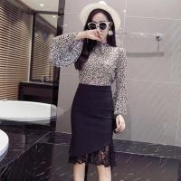 包臀半身裙性感显瘦春秋新款高腰a字裙紧身不规则蕾丝弹力鱼尾裙 黑色 S 建议85-98斤