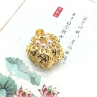 香中别有韵,清极不知寒-梅花型镂空香氛吊坠 故宫香囊球吊坠项链 保色金梅花吊坠