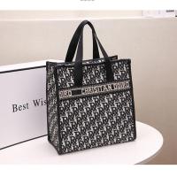 通勤时尚手提袋帆布包女包四方大容量便携外出化妆包收纳袋妈咪包 黑色 R