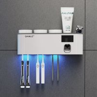 灰白色牙刷架 牙刷架置物架洗漱刷牙杯卫生间牙刷置物架免打孔壁挂