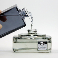 110ML-蓝色-海洋轻风+送注射器 海洋调 香百年汽车香水补充液 车内除异味香薰精油大瓶 车载香水补充液