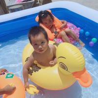 大鸭子游艇 加厚大小黄鸭子游泳圈救生圈座圈充气游艇水上儿童宝宝游泳池玩具