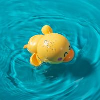萌萌鸭 儿童婴儿戏水萌趣乌龟爱洗澡的小黄鸭小鸭子宝宝洗澡玩具女孩男孩