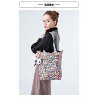 2432快乐美食 LeSportsac乐播诗Tokidoki联名手提包潮流印花托特包2432