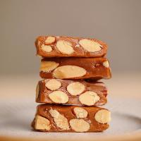 海盐杏仁太妃糖 我很脆!法式太妃糖 手工熬煮海盐杏仁 巴旦木坚果酥糖 花呆呆