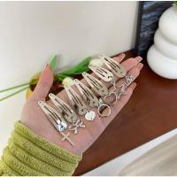 7个不同组合装 甜酷辣妹个性金属星星吊坠BB夹蹦迪酷少女发夹刘海夹简约百搭发饰