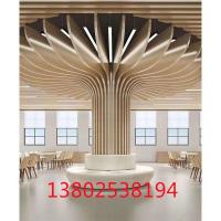 浅灰色 商场铝树造型异形铝方通树枝包柱木纹灯光波浪拉弯波浪弧形铝方管