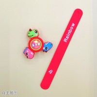 闪光恐龙-红色 儿童玩具女童卡通旋转发光手环男生女孩幼儿园防蚊手环拍拍表