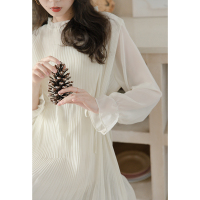 CACHE法式复古仙女显瘦连衣裙女2022年春日系超仙森系蕾丝雪纺显瘦