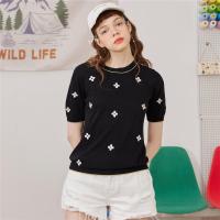 CACHE CACHE夏季圆领短袖上衣T恤女外穿文艺小花刺绣亮丝针织衫