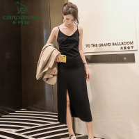 卡丹路性感V领吊带连衣裙女长款2022春夏新款显瘦气质打底裙内搭