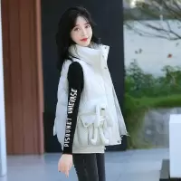 卡丹路时尚小兔挂件格纹羽绒棉马甲女短款新款休闲宽松减龄马夹