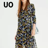 UO连衣裙
