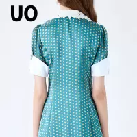 UO时尚波点法式收腰显瘦连衣裙女