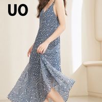 UO春季 百搭V领吊带不规则显瘦中长款连衣裙