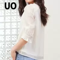 UO夏季 简约木耳边V领七分袖女式衬衫