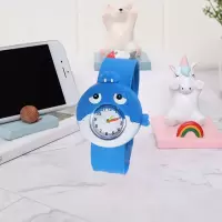 蓝色小海豚 儿童玩具手表小学生卡通啪啪圈表幼儿园可爱2-4岁时尚硅胶电子表