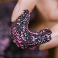 二两猫 蓝莓糕 配料真的好健康 加了好多蓝莓 酸甜独立小包装100g