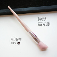 郭小妞好看惨了藕粉抹茶紫异形高光刷3D轮廓刷 斜角提亮修容