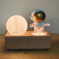 充电款/宇航员拥抱 创意台灯时钟充电蓝牙音响卧室睡眠床头小夜灯送男女生日礼物摆件