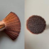 一支装 人造纤维 原!巨好用 Jane Iredale珍爱芮德Handi Brush粉饼刷/平头粉刷w86
