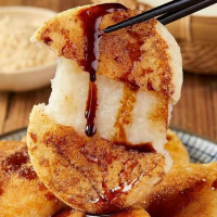 红糖糍粑一个试吃 农夫兄弟良品铺山东即食手工无油粗粮大年糕手工切片糯米软糕即食