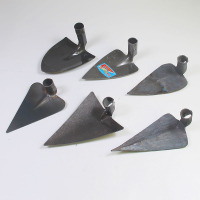 木柄 三角锄头钢锻打三角耙矿山工地耙 弹簧钢锻打铁尖耙 三角平耙耙子