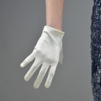 白色短款19cm 均码 丝绸白手套礼服短款弹力套真丝光缎面防晒婚纱珠宝店礼仪色丁19cm