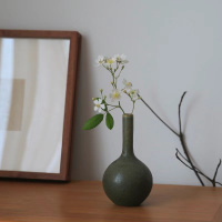 绿釉 手工拉坯陶泥绿釉小花瓶 景德镇陶瓷天球瓶 日式茶室空间鲜花道具