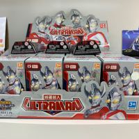 咸蛋超人软胶人玩具