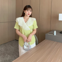 雅洛诗大码女装2022夏季新品胖mm荷叶边大翻领不规则设计小衫上衣