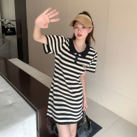 雅洛诗大码女装2022夏装洋气小翻领卡布奇诺条纹绣花针织连衣裙女
